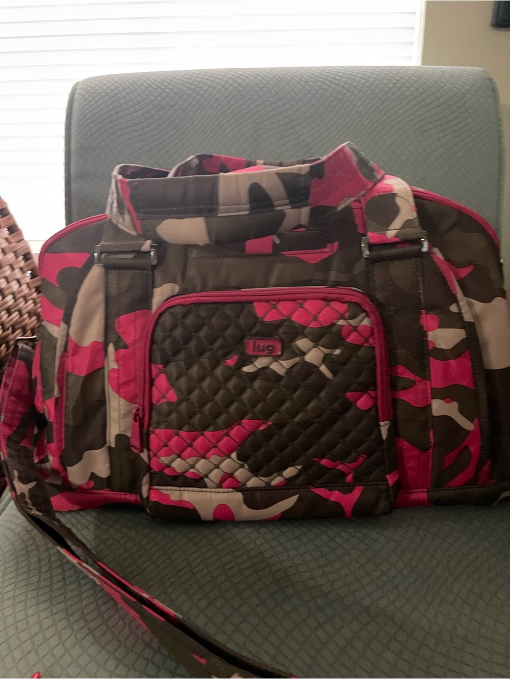 lug Quilted Camo Tote in Olive Green & Hot Pink